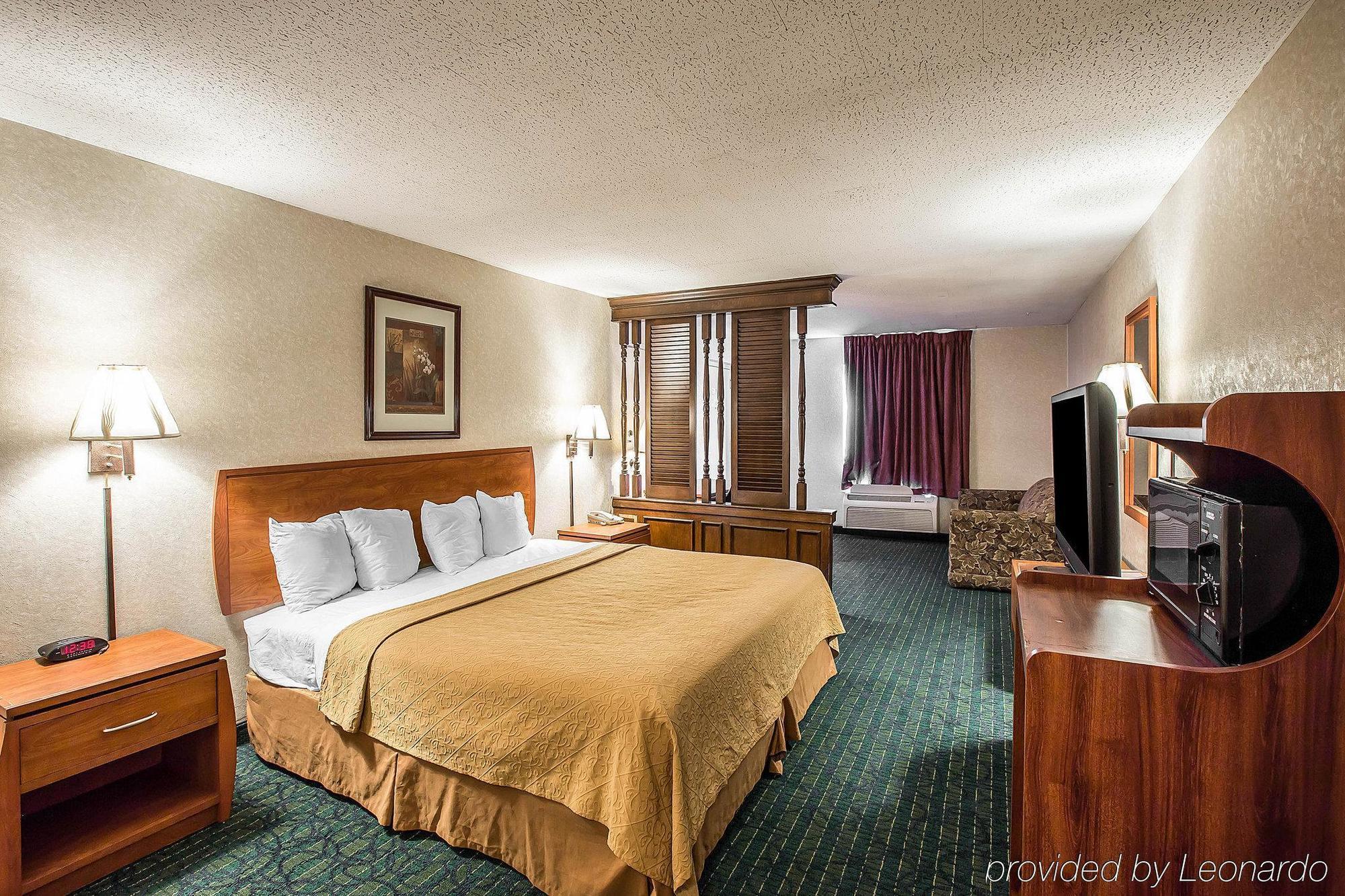 Greenville Inn & Suites Zewnętrze zdjęcie