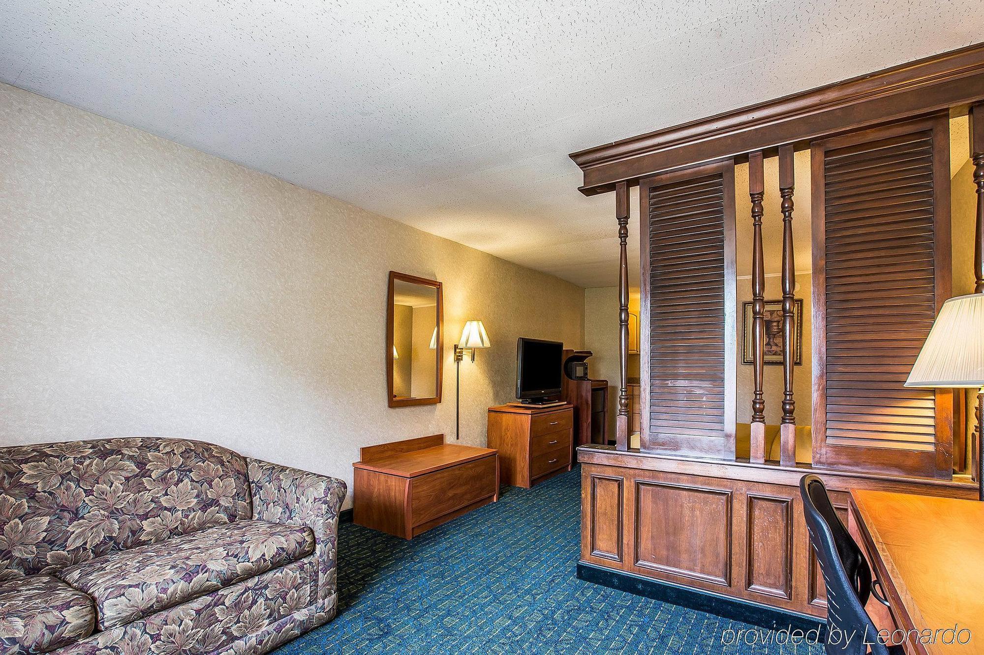 Greenville Inn & Suites Zewnętrze zdjęcie