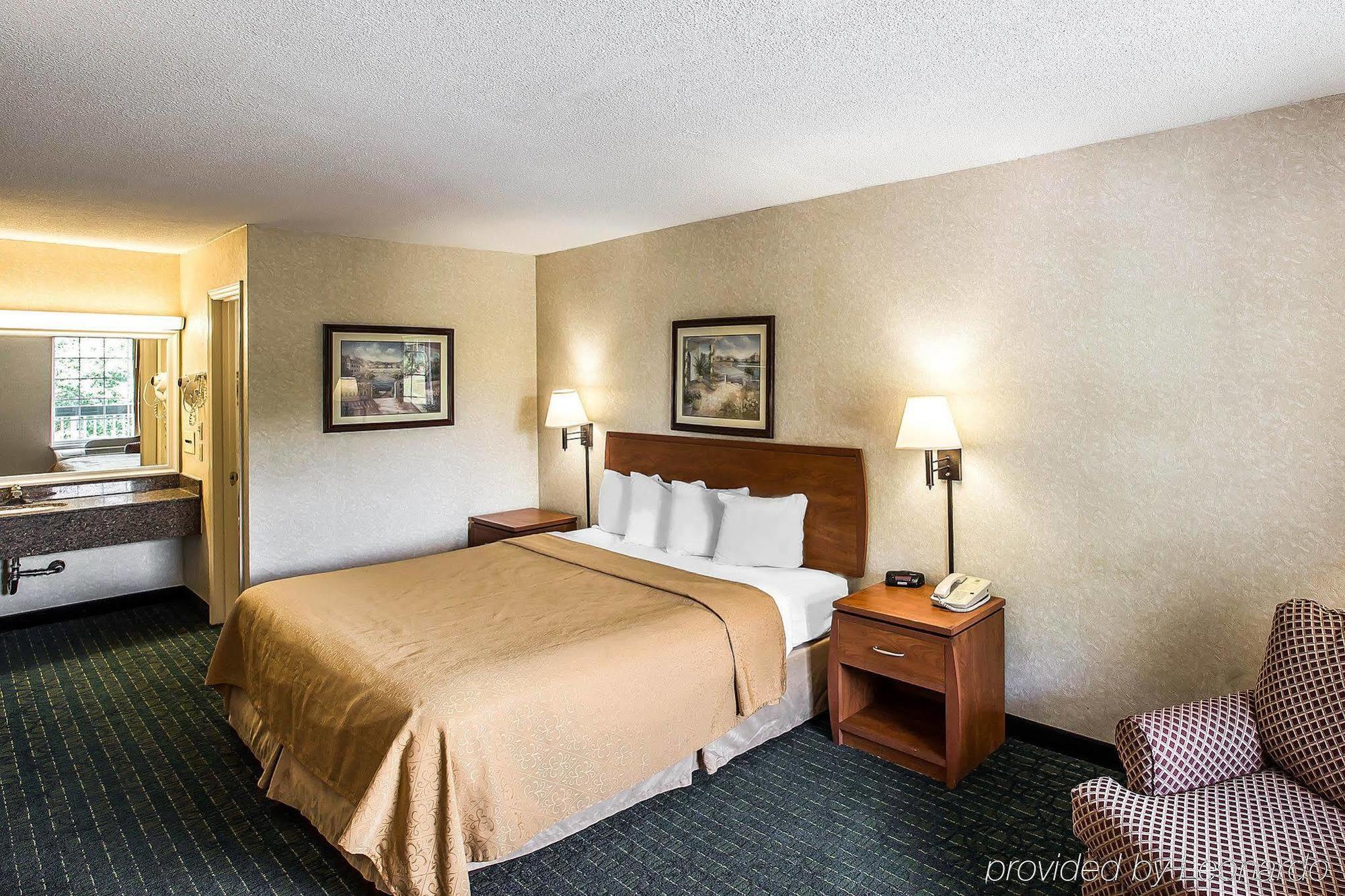 Greenville Inn & Suites Zewnętrze zdjęcie